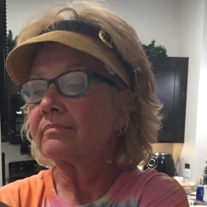 Profile Picture of Carolyn Gentner (@carolyngentner) on Tiktok