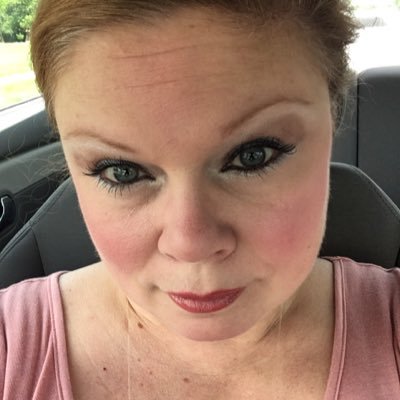 Profile Picture of Melissa R Moser (@MelissaKenMoser) on Twitter
