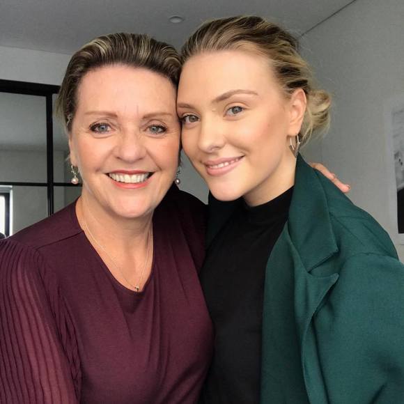 Profile Picture of Fiona Moore (@fionamoore651) on Poshmark