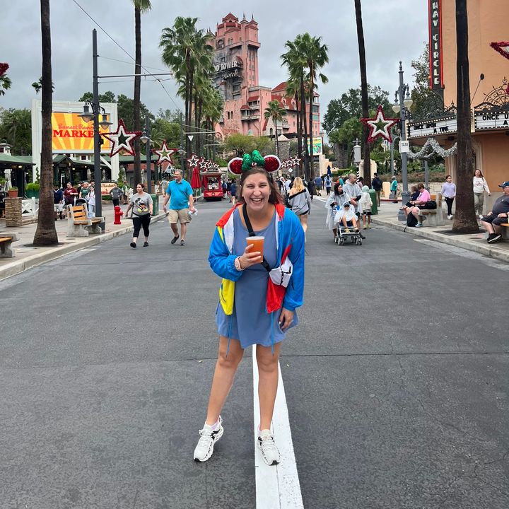 Profile Picture of Stacie Holbrook (@staciieholbrook) on Tiktok