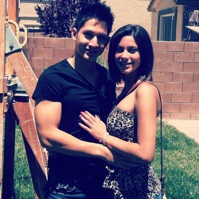 Profile Picture of Ashley Gusman (@ashbabes17) on Twitter