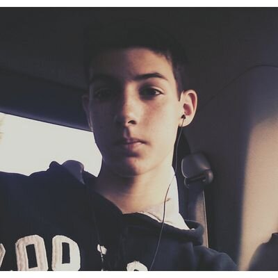 Profile Picture of Evan Nathaniel Hines (@nathaniel_hines) on Twitter