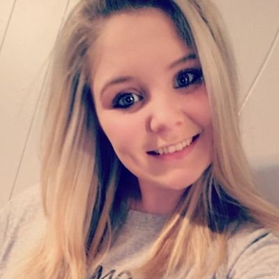 Profile Picture of Elizabeth.baggett (@elizabethbagg17) on Twitter