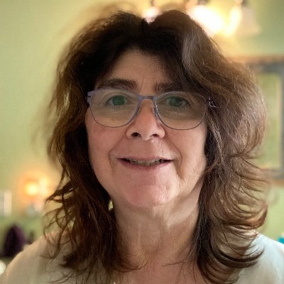 Profile Picture of Catherine Weiss Boucher (@weiss_boucher) on Twitter