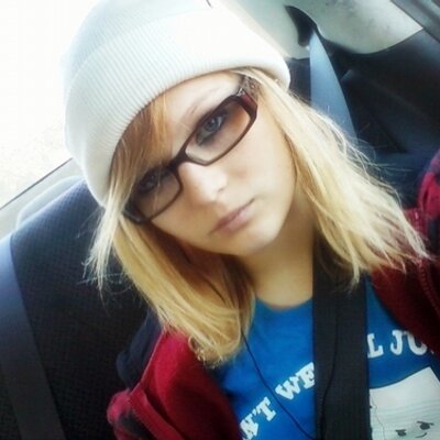 Profile Picture of Kimberly Parrish (@dixiewillow) on Twitter