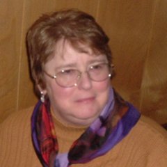 Profile Picture of Dee S. Knight (@DeeSKnight) on Twitter