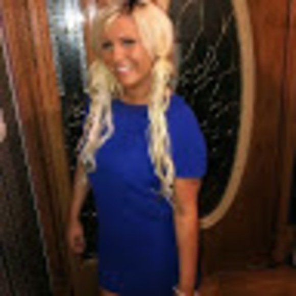 Profile Picture of Kelsie Vittitow (@kelsievittitow) on Poshmark