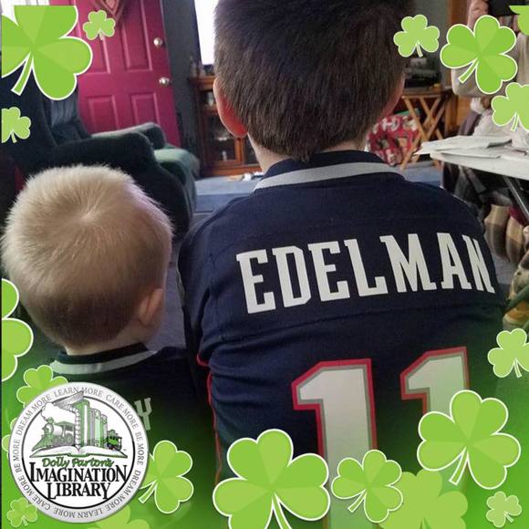 Profile Picture of Lisa Jones (@mich0676) on Poshmark