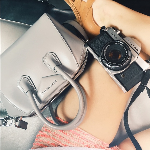 Profile Picture of M Pizzella (@mpizzella) on Poshmark