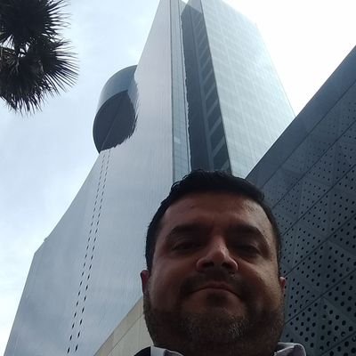 Profile Picture of Eli_Vega🛩🛩🛩 (@aaron_vega) on Twitter