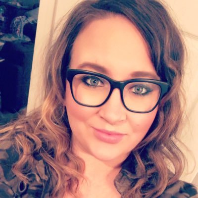 Profile Picture of Chelsea Darling (@C_Darling12) on Twitter