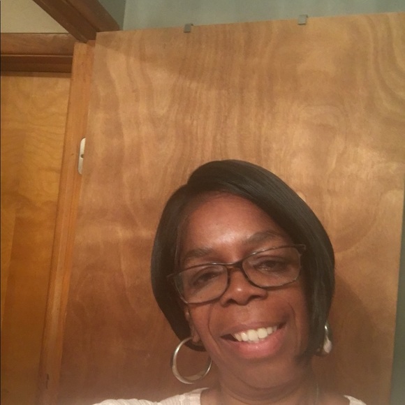 Profile Picture of Marsha Sharp (@msharp724) on Poshmark