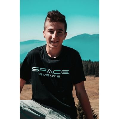 Profile Picture of Alex Guglielmi (@8ac54fb1fe3f459) on Twitter