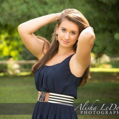 Profile Picture of Melissa Ann (@melissa_manfre) on Twitter