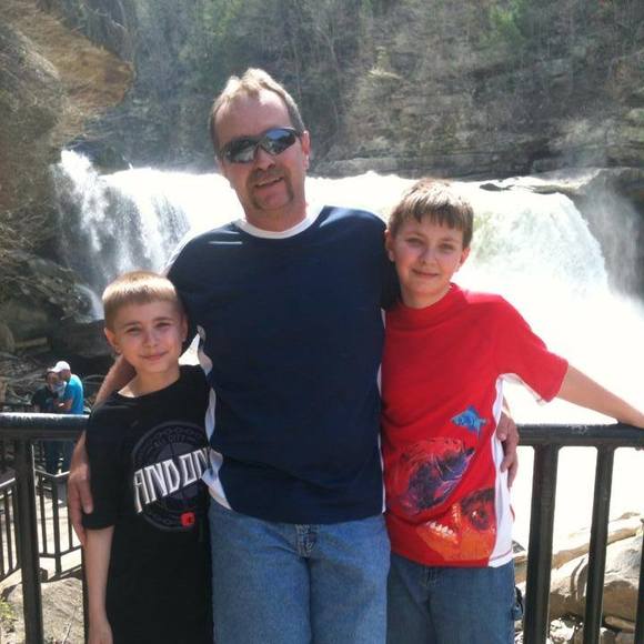 Profile Picture of Bill Thacker (@mrbill481) on Poshmark