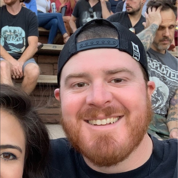 Profile Picture of Matthew Randles (@mrandles8487) on Poshmark