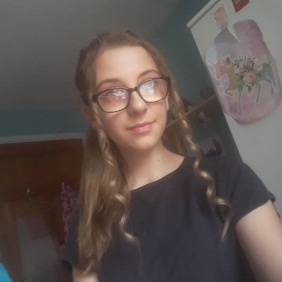 Profile Picture of Phoebe Lucas (@PhoebeL65914075) on Twitter
