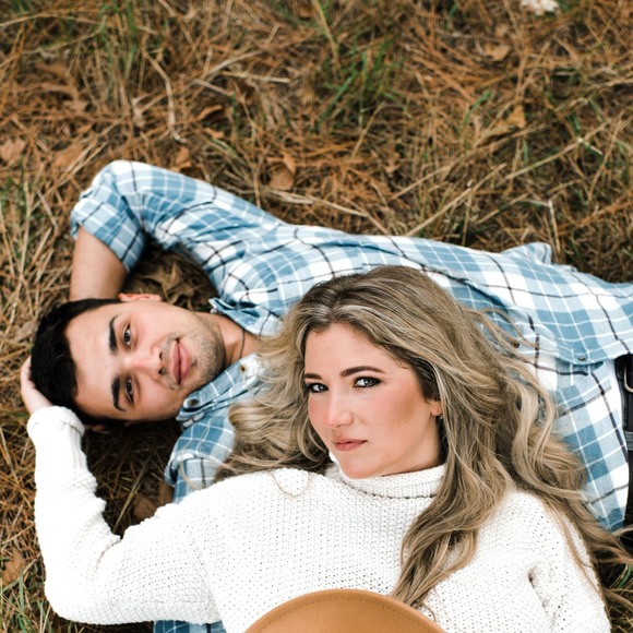 Profile Picture of Alex Grooms (@alexgrooms16) on Poshmark