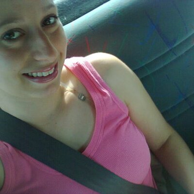 Profile Picture of Pâmela (@HeroldNunes) on Twitter