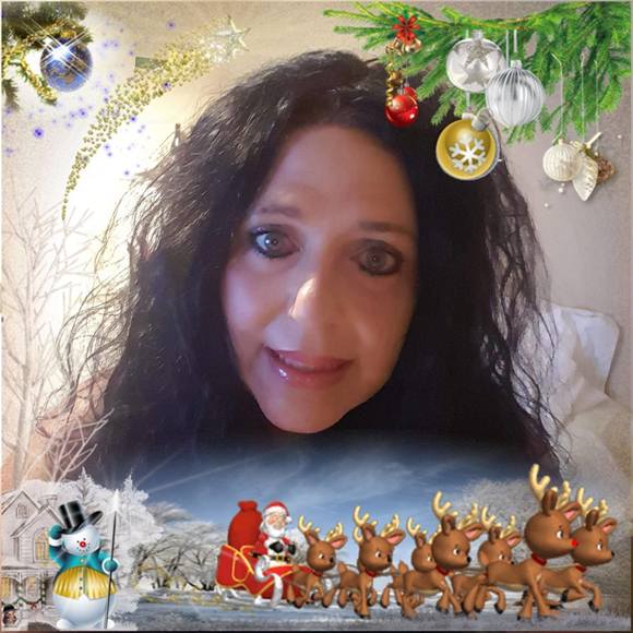 Profile Picture of Jamie Foret (@jamieforet) on Poshmark