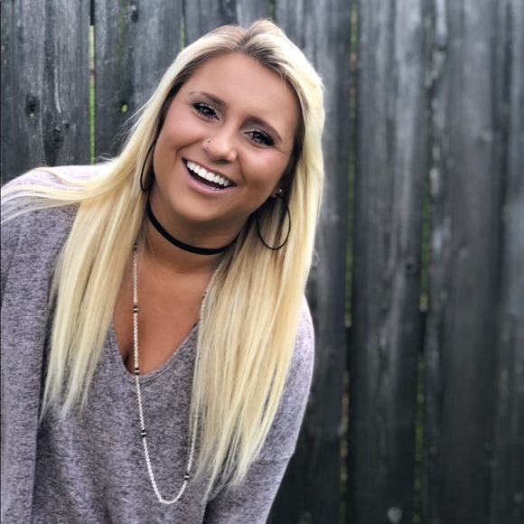 Profile Picture of Tori Harvey (@tori_harvey) on Poshmark
