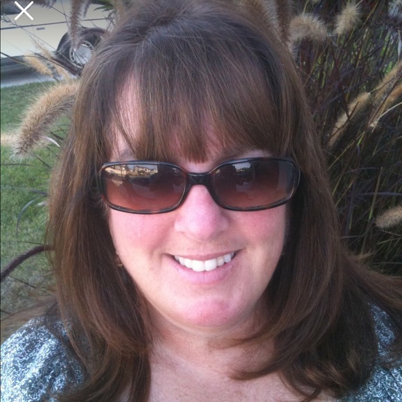 Profile Picture of Kaycharlotte Mcclurg (@kaycharlottem) on Poshmark