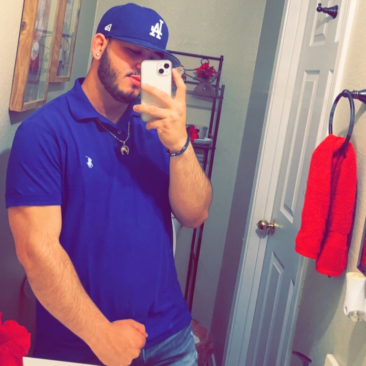 Profile Picture of Luis Vallecillo (@luis20paz) on Tiktok