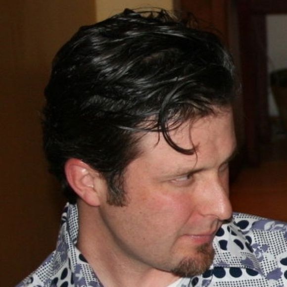 Profile Picture of Daniel Strickland (@festivalfreak) on Poshmark