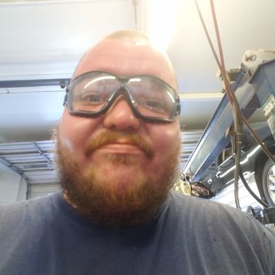 Profile Picture of Dustin Wiley (@DeeRay86) on Twitter