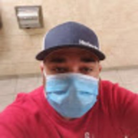 Profile Picture of Julio Martinez (@juliomartine759) on Poshmark