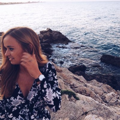 Profile Picture of Isabel Albert (@Isabeel22) on Twitter