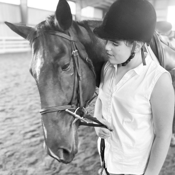 Profile Picture of Cheyenne Curlew-doherty (@chey987) on Poshmark