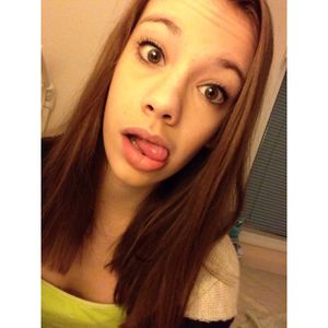 Profile Picture of Samantha Harrison (@samm_a_lama_ding_dong) on Myspace