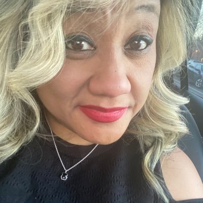 Profile Picture of Cindy L. Custodio (@sweeetartz) on Twitter