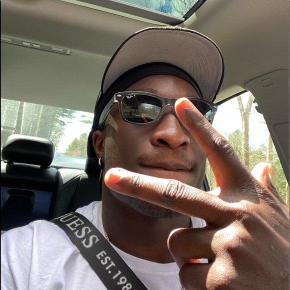 Profile Picture of Nathaniel Cooper (@nathanielcoo183) on Poshmark