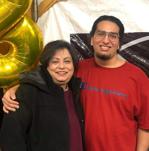 Profile Picture of Eman Abdelmalak (@emanabdelmalak) on Poshmark