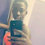 Profile Picture of coke bottle (@nari_debra) on Instagram