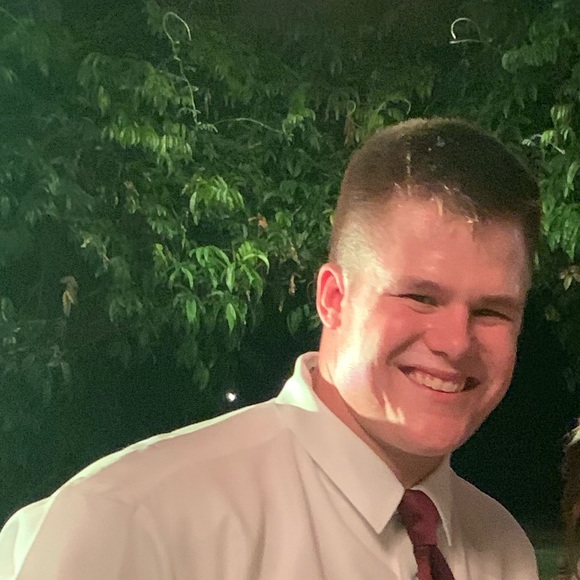Profile Picture of Connor Cloinger (@connorcloinger) on Poshmark