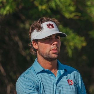 Profile Picture of Alex Vogelsong (@alexvogey) on Instagram