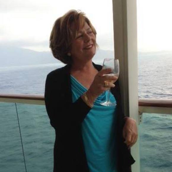 Profile Picture of Patricia Query (@pquery) on Poshmark