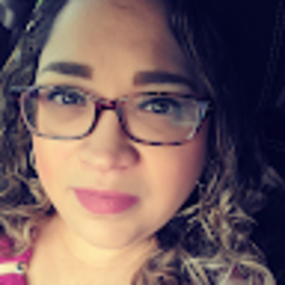 Profile Picture of Claribel Santiago (@leader1769) on Poshmark