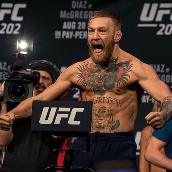 Profile Picture of Martin Lucaj (@martinlgs) on Poshmark