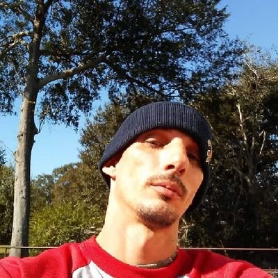 Profile Picture of Derek Bourque (@Bourque2Bourque) on Twitter