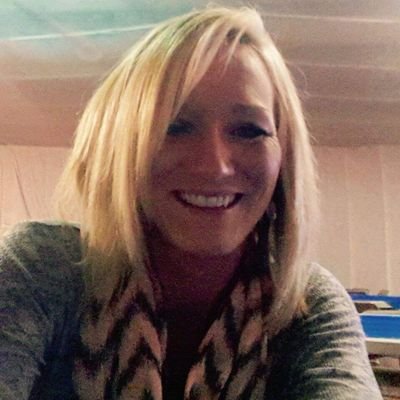 Profile Picture of Christina Nicholson (@Christi10270233) on Twitter