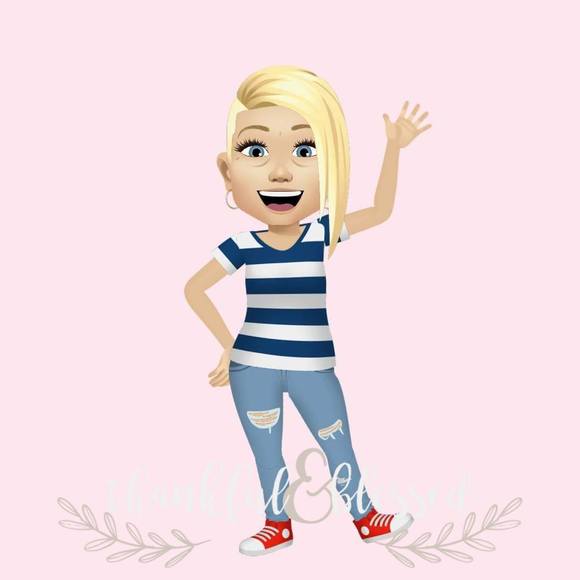 Profile Picture of Dawn Beckham (@dawnbeckham69) on Poshmark