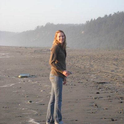 Profile Picture of Sherri Chandler (@calitumbleweed) on Twitter