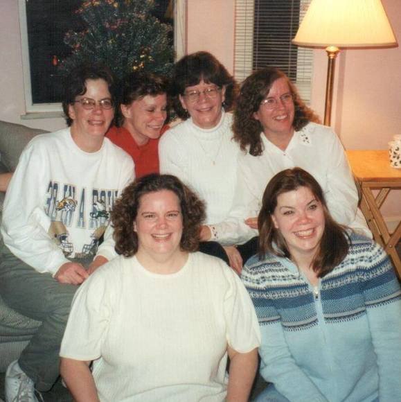 Jeanie Heekin - Poshmark Profile Picture of Jeanie Heekin (@jheekin) on Poshmark