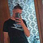 Profile Picture of Marek Dobrzyński (@neonmarek) on Instagram