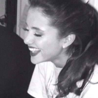 Profile Picture of Jeremy (@HighOnAriana) on Twitter