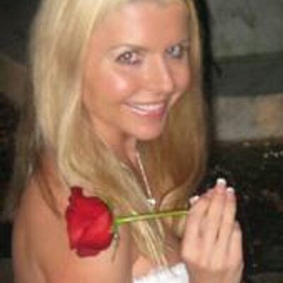 Profile Picture of Shayla Neal (@oldmanhuts38433) on Twitter